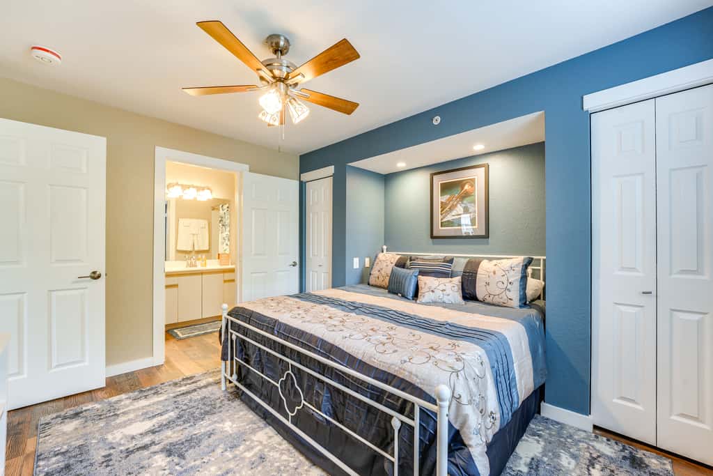 Near Branson Landing / Sister Condo Very Close By!