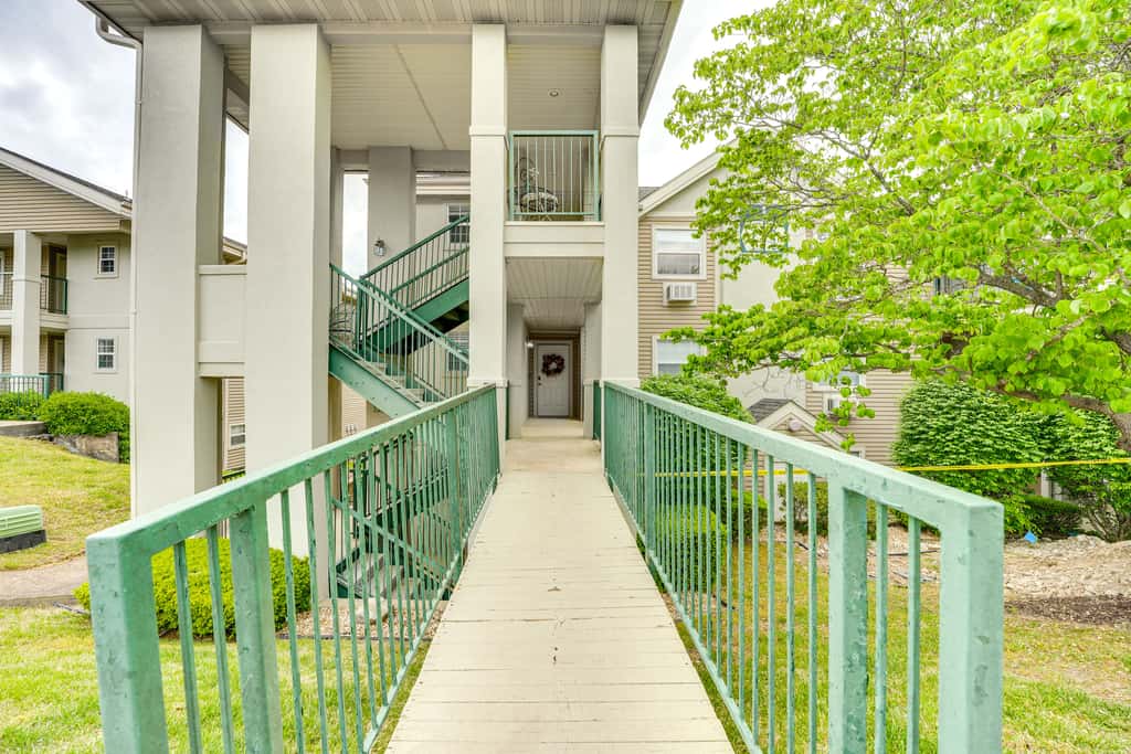 Near Branson Landing / Sister Condo Very Close By!