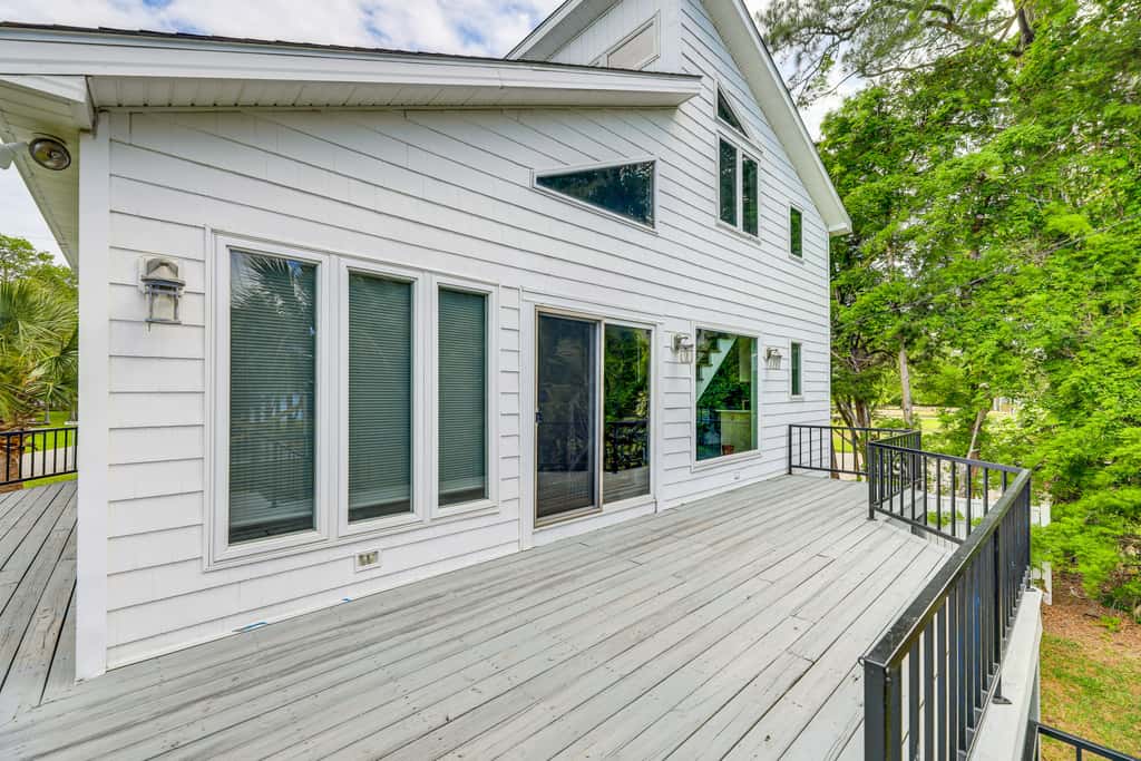 New Bern Home w/ Water View Near Downtown!