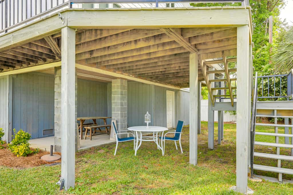 New Bern Home w/ Water View Near Downtown!