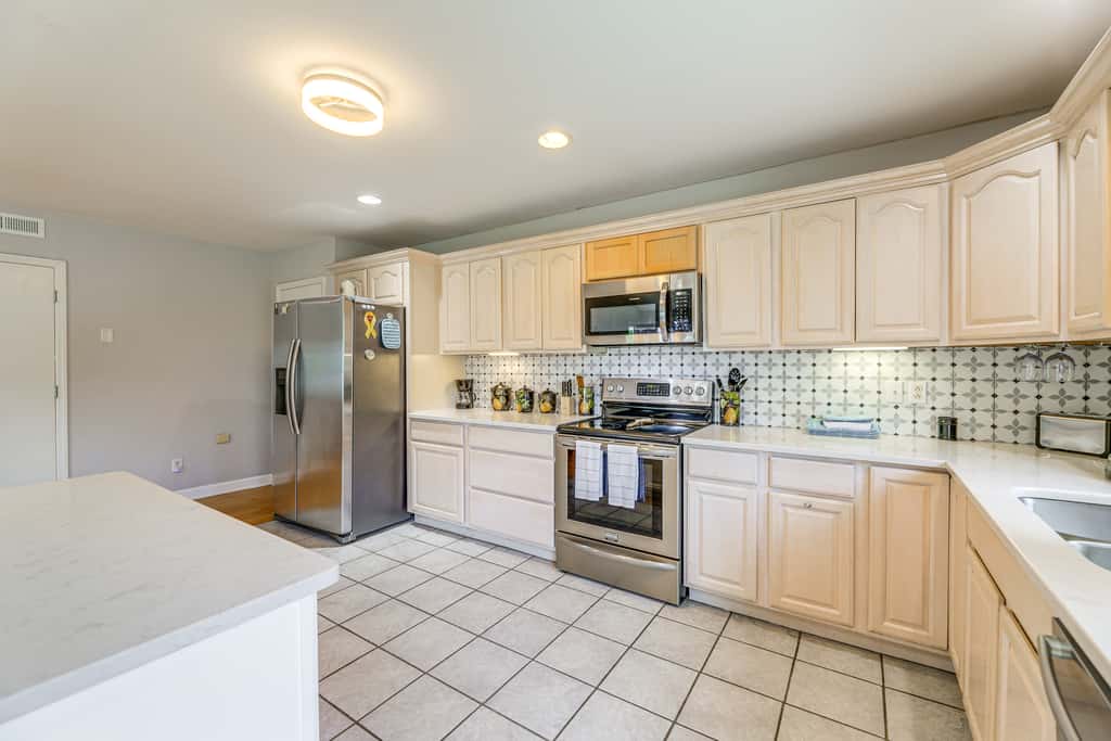 New Bern Home w/ Water View Near Downtown!