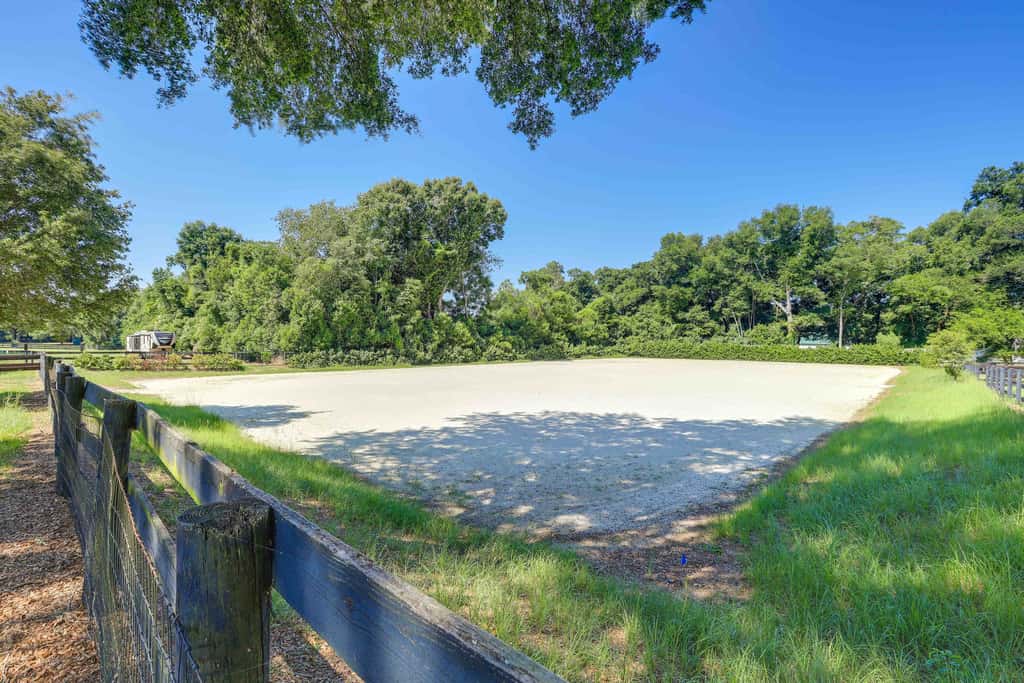 Ocala Tiny Home on 10-Acre Farm Near WEC!