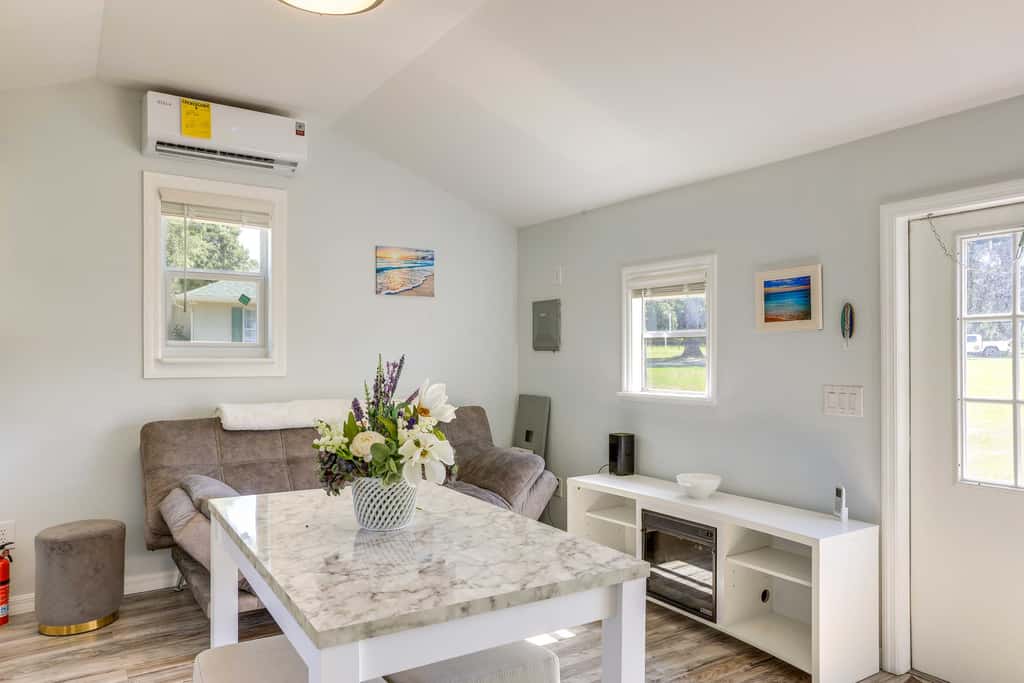 Ocala Tiny Home on 10-Acre Farm Near WEC!