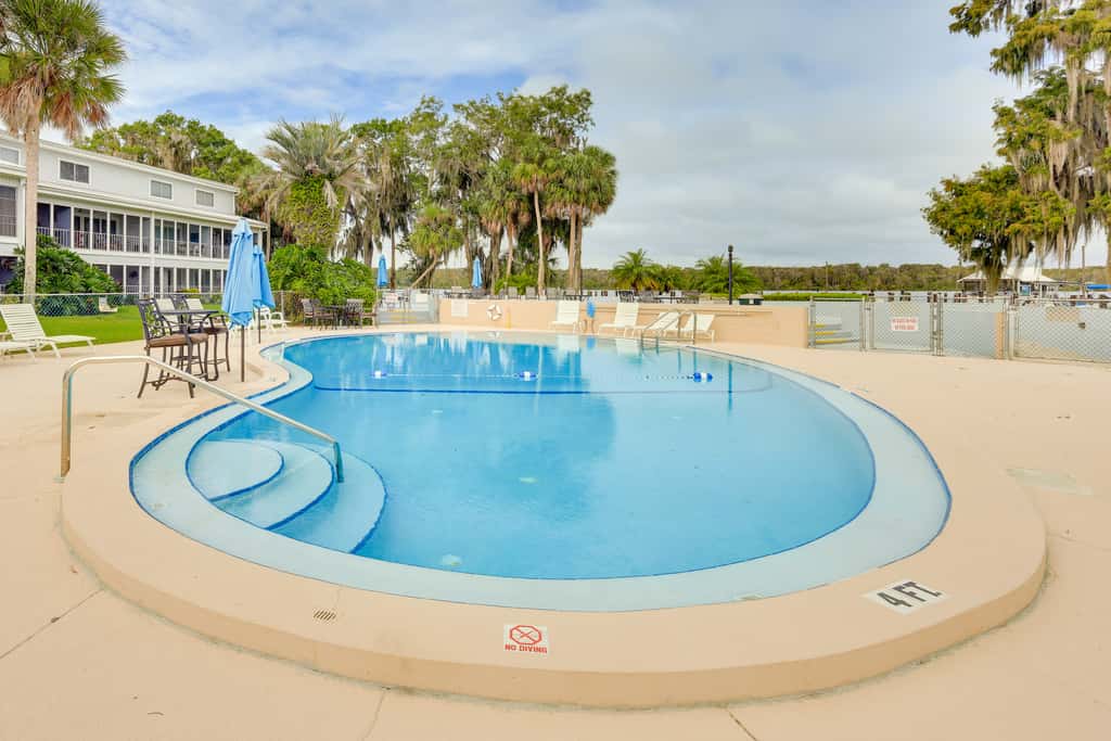 Riverfront Weleka Condo w/ Dock & Pool Access