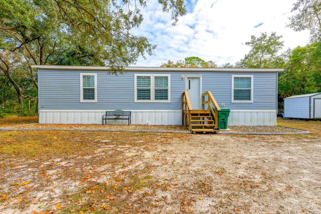 ‘Bovee’s Riverhouse’ Dunnellon Family Getaway!
