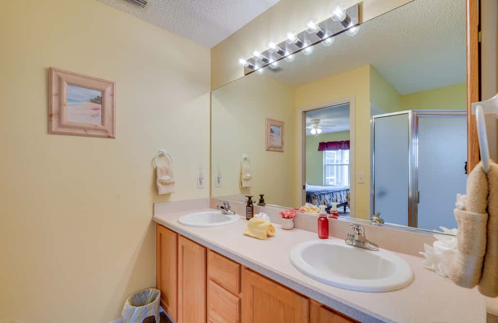 Walk to Community Perks: Home in The Villages