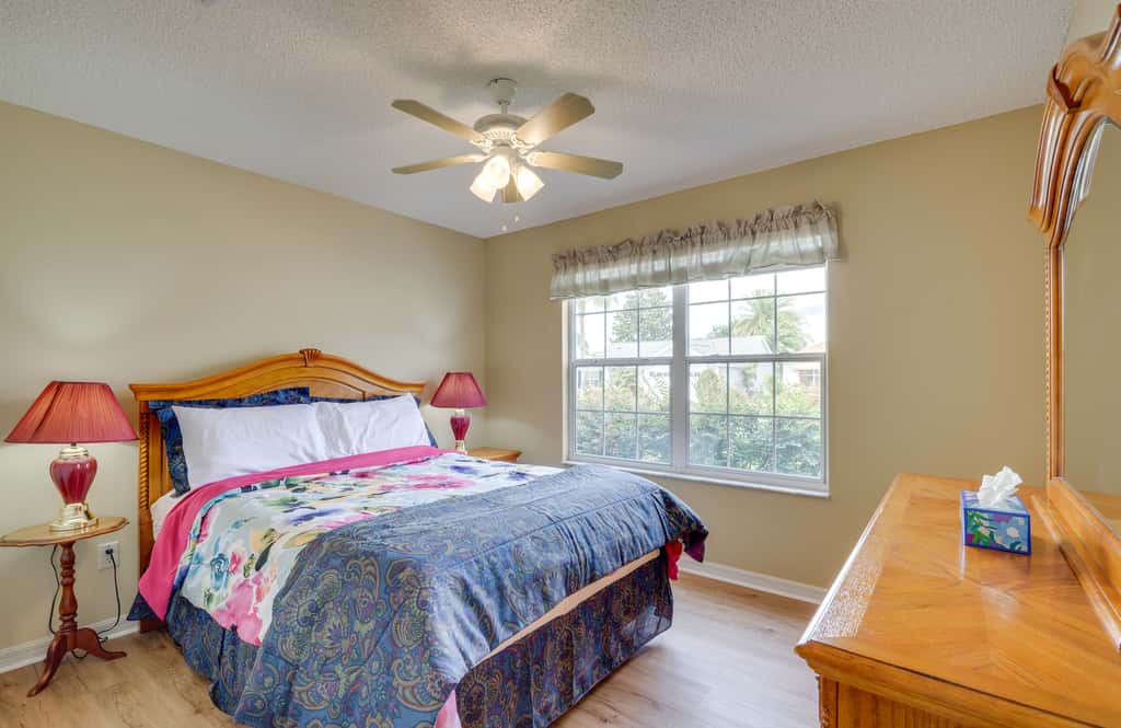 Walk to Community Perks: Home in The Villages