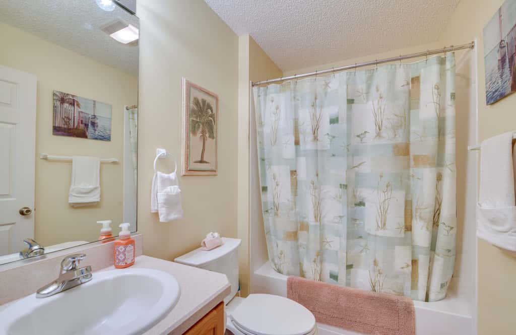 Walk to Community Perks: Home in The Villages