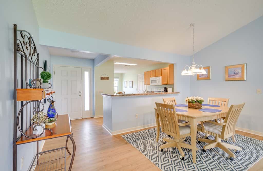 Walk to Community Perks: Home in The Villages