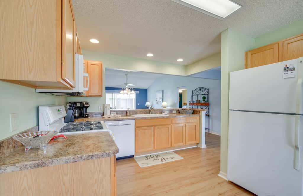 Walk to Community Perks: Home in The Villages