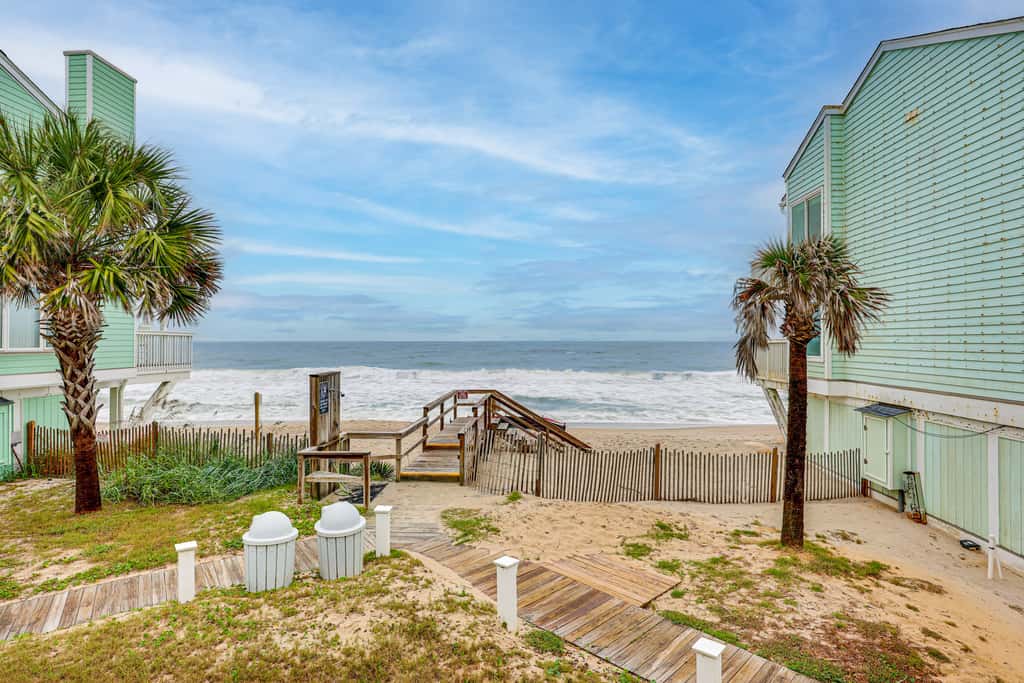 Poolside Fun + Oceanfront Bliss: Kure Beach Haven!
