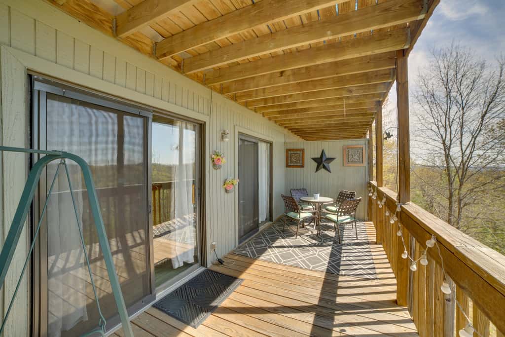 Unwind Fireside: Ozark Mtn Condo w/ Resort Perks!