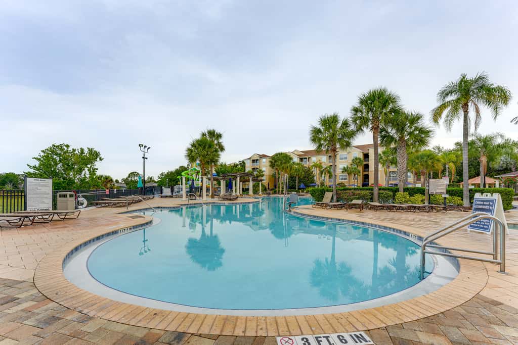 Private Cocktail Pool: Kissimmee Resort Retreat!