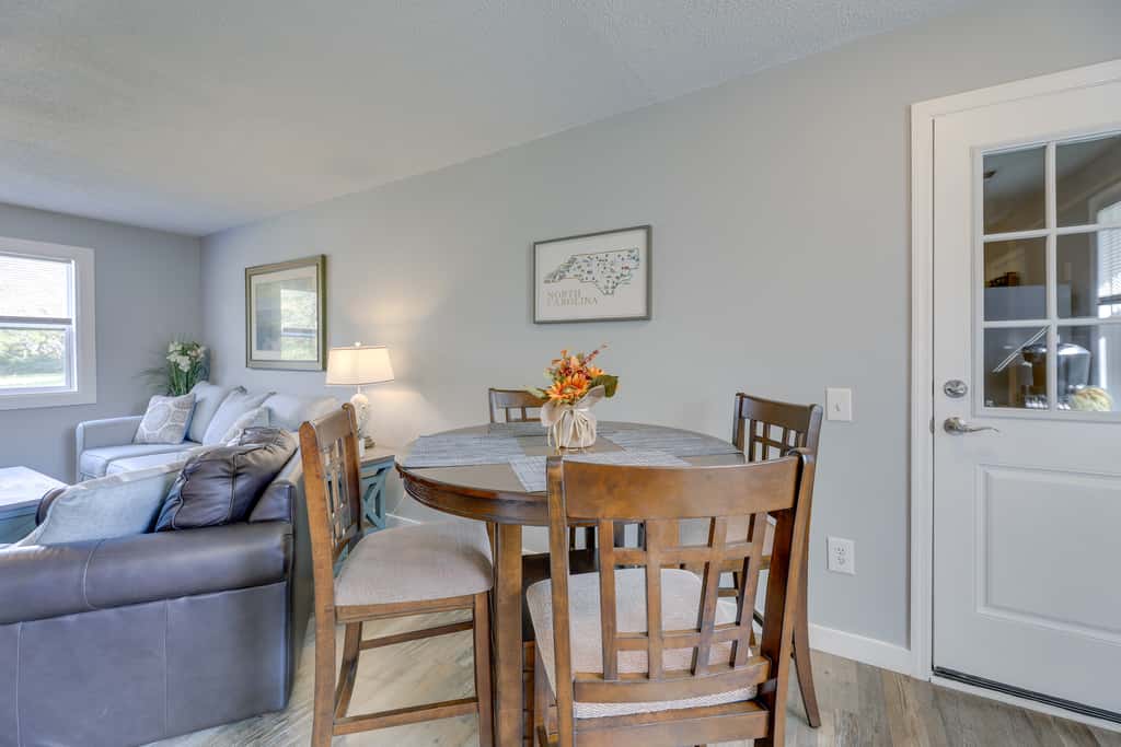 New Bern Abode w/ Yard ~ 2 Mi to Neuse River
