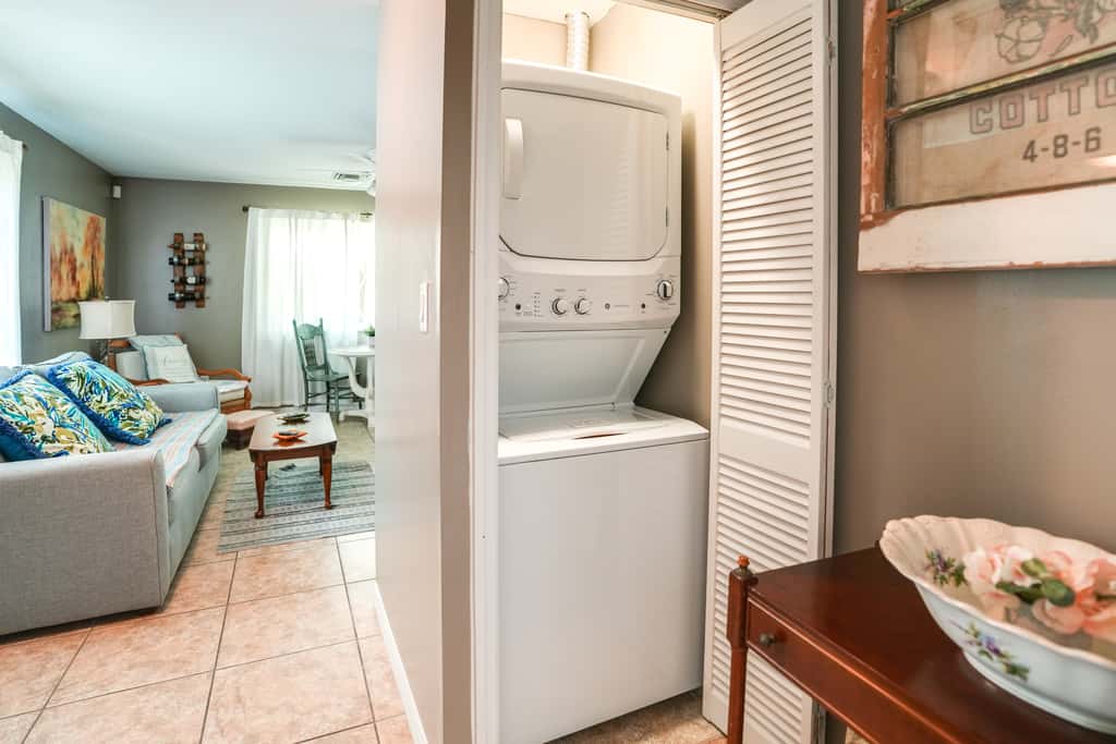 Walk to Historic District! Mt Dora Cottage