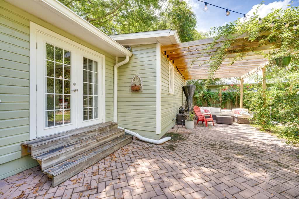 Walk to Historic District! Mt Dora Cottage