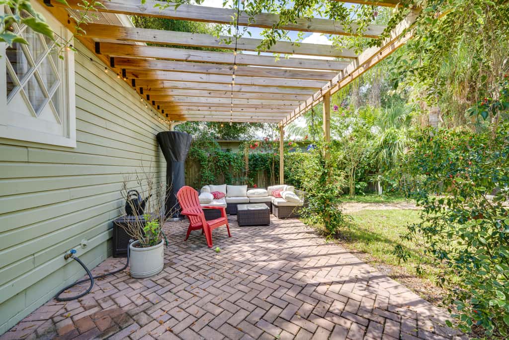 Walk to Historic District! Mt Dora Cottage
