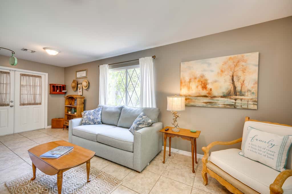 Walk to Historic District! Mt Dora Cottage