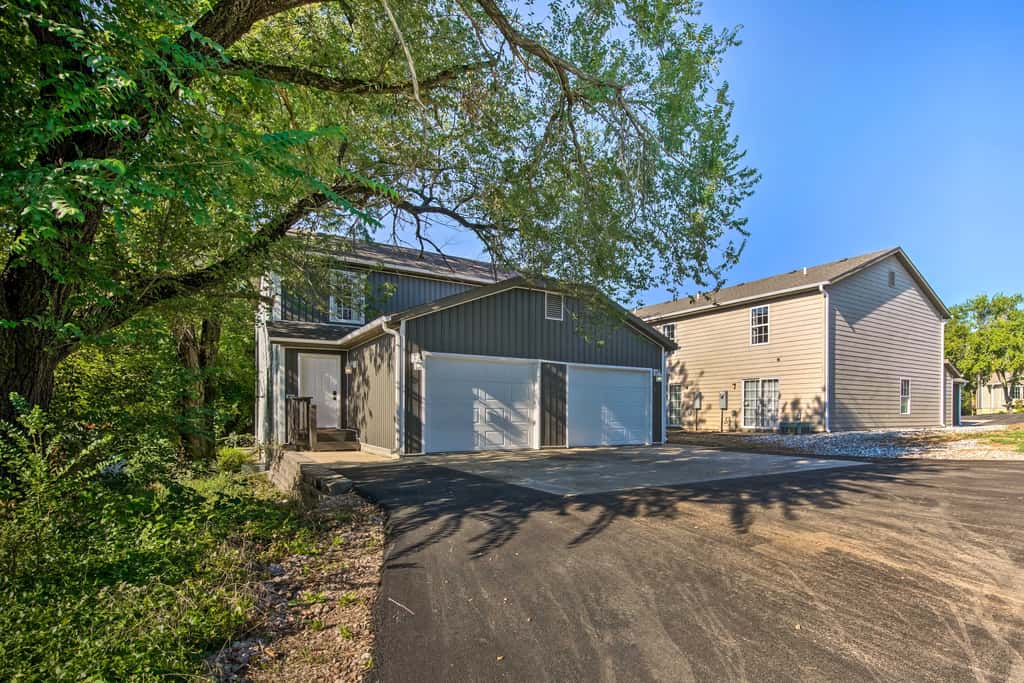 Townhome 1-Min Walk to Lake & Close to SDC!