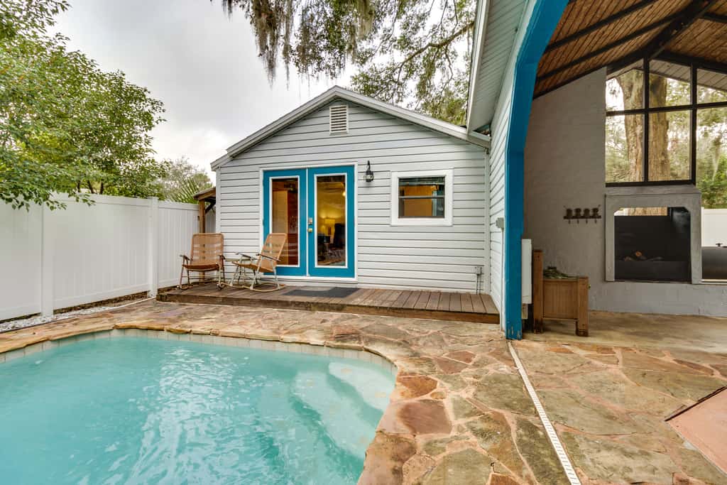 Mt Dora Couple's Retreat w/ Shared Pool!
