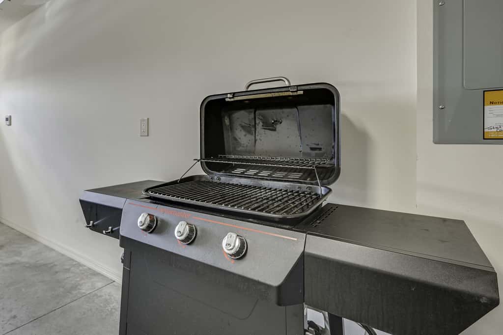 Pet-Friendly Home w/ Patio in The Villages
