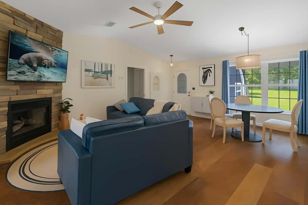 Welcoming ‘Little Blue Lakehouse’ in Crystal River