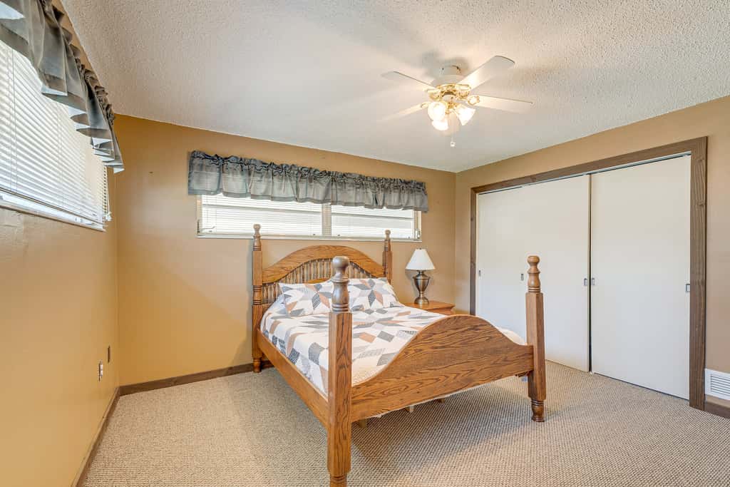 Lakefront & Poolside! Family Retreat in Hernando