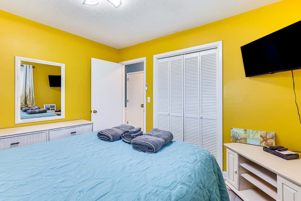 Kure Beach Condo w/ Panoramic Ocean Views!