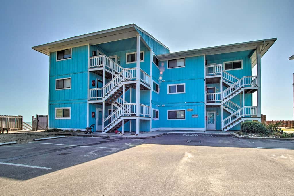 Kure Beach Condo w/ Panoramic Ocean Views!