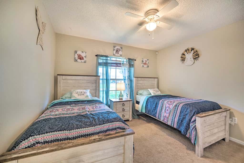 Private Pool & Yard: Airy Kissimmee Retreat!