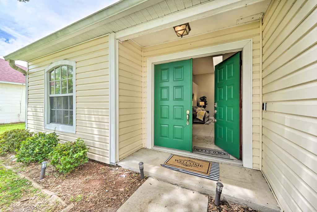 Private Pool & Yard: Airy Kissimmee Retreat!