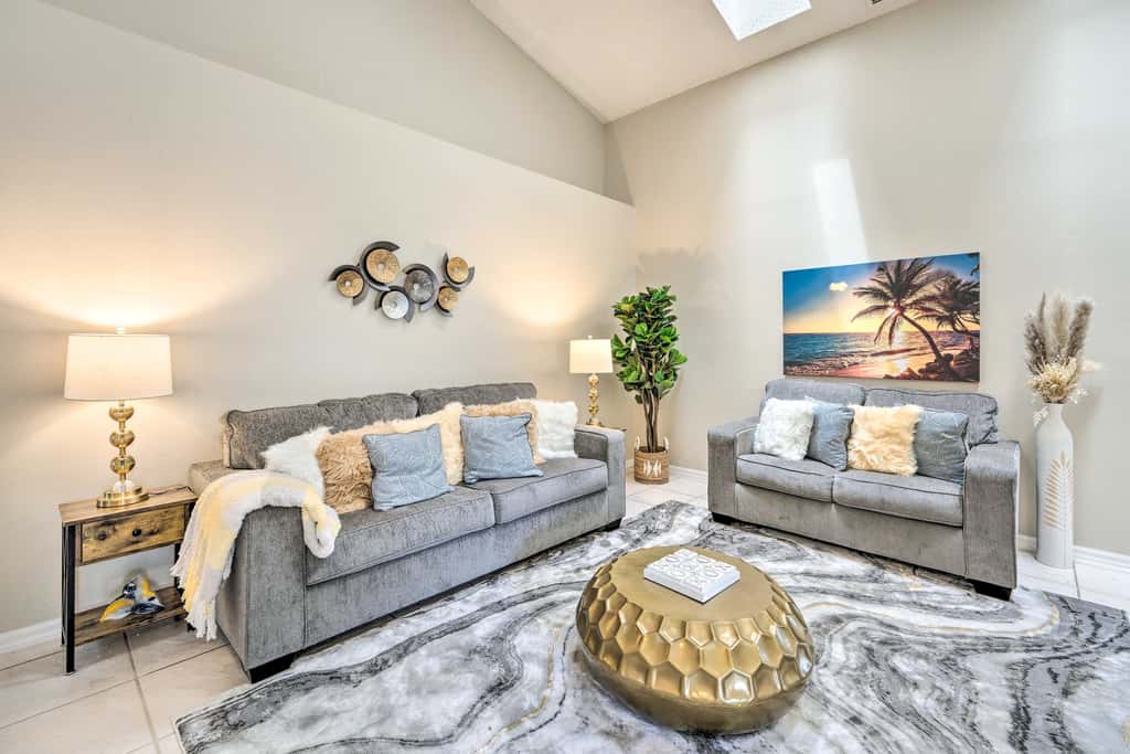 Private Pool & Yard: Airy Kissimmee Retreat!