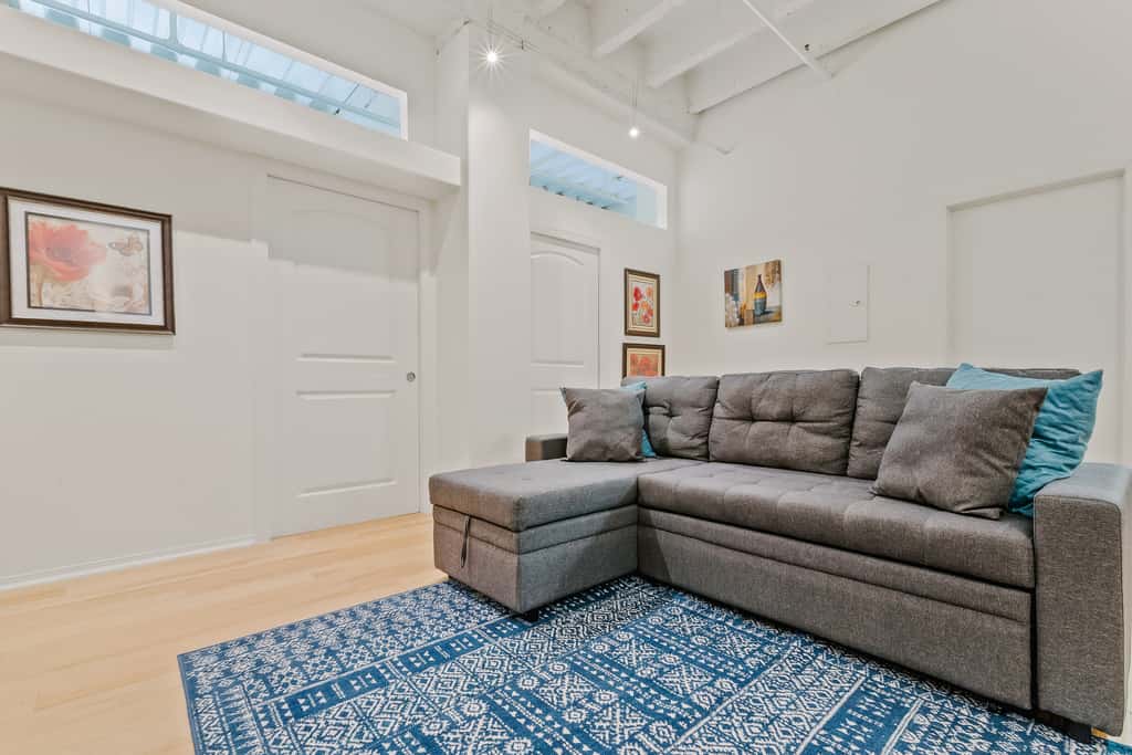 Rooftop Pool & City Views! Long-Term Dtwn LA Stay