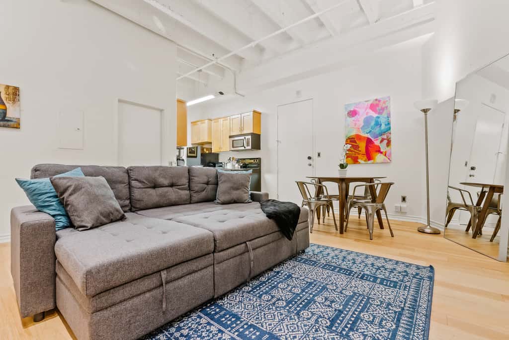 Rooftop Pool & City Views! Long-Term Dtwn LA Stay