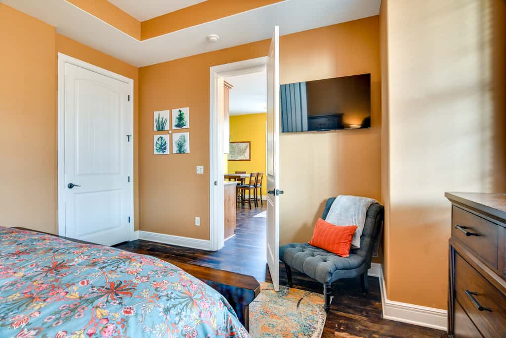 Near Silver Dollar City! Condo w/ Indoor Pool