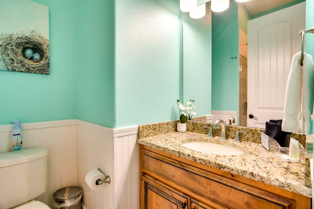 Near Silver Dollar City! Condo w/ Indoor Pool