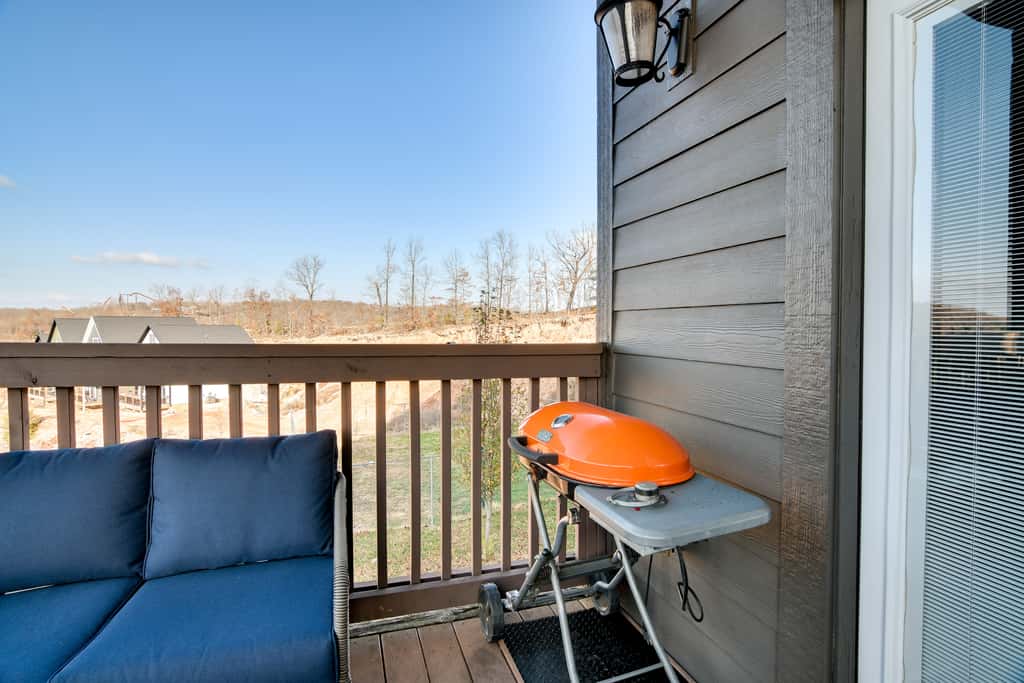 Near Silver Dollar City! Condo w/ Indoor Pool