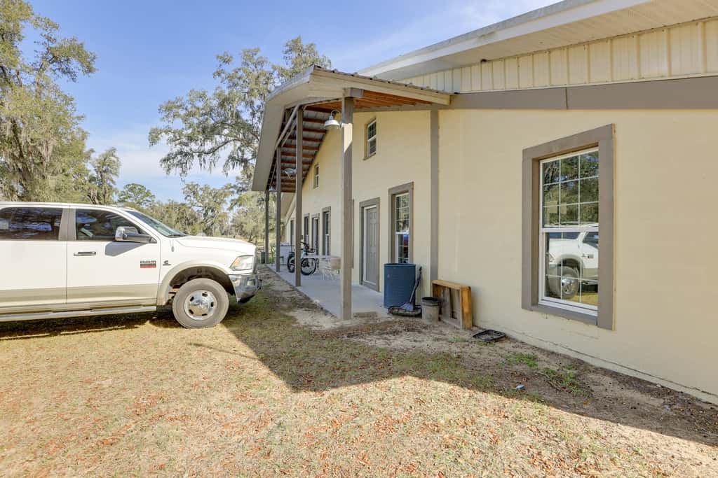 Pet-Friendly Studio Near World Equestrian Center!