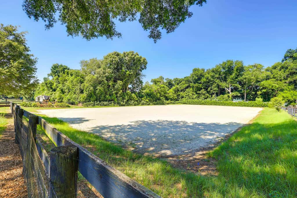 Ocala Retreat, 2 Mi to World Equestrian Center!