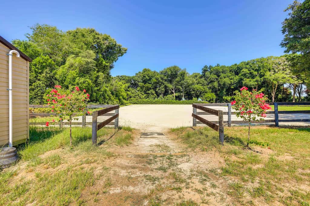 Ocala Retreat, 2 Mi to World Equestrian Center!