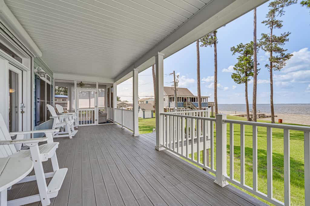 Riverfront Aurora Home w/ Deck & Private Pier!