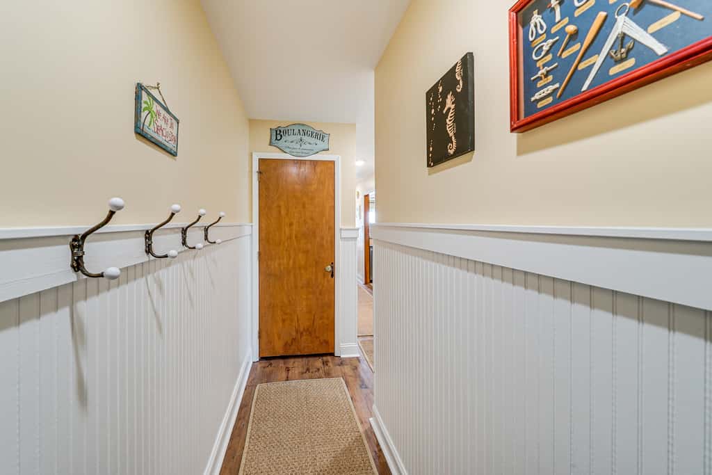 Sandy Oceanfront 2nd FL 1BR w/pool at The Riggings