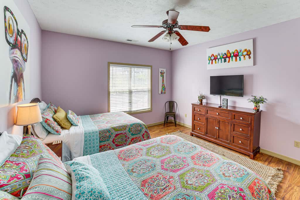 Pool & Lake Access: 'Cozy Nest' in Branson West