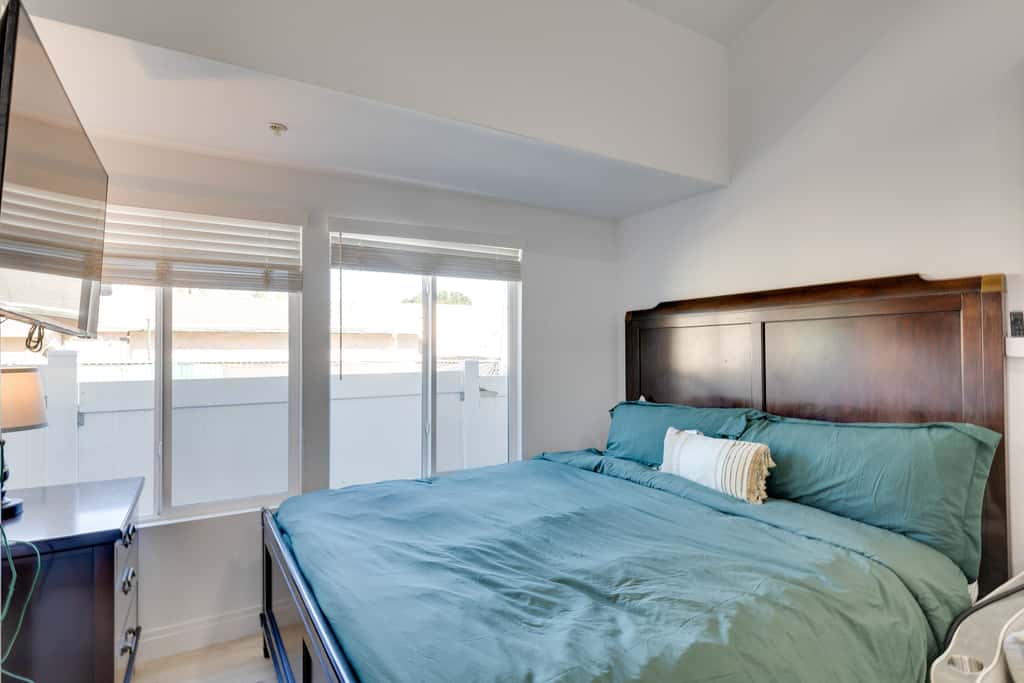 Walk to Main St! Pet-Friendly Alhambra Studio