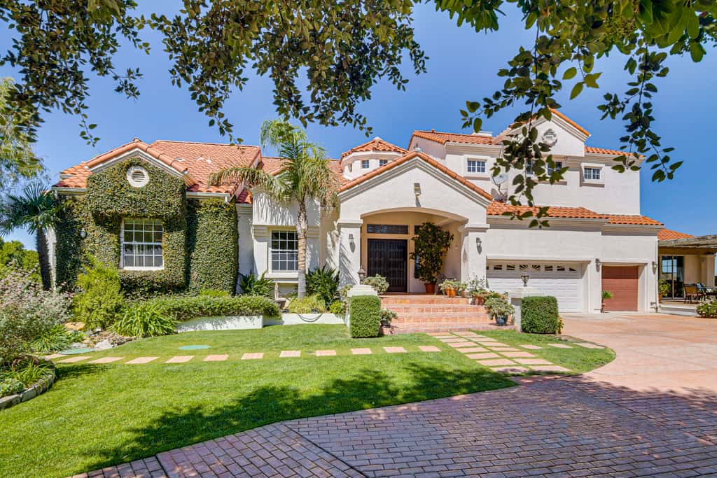 Private Malibu Villa w/ Mtn & Sunset Views!