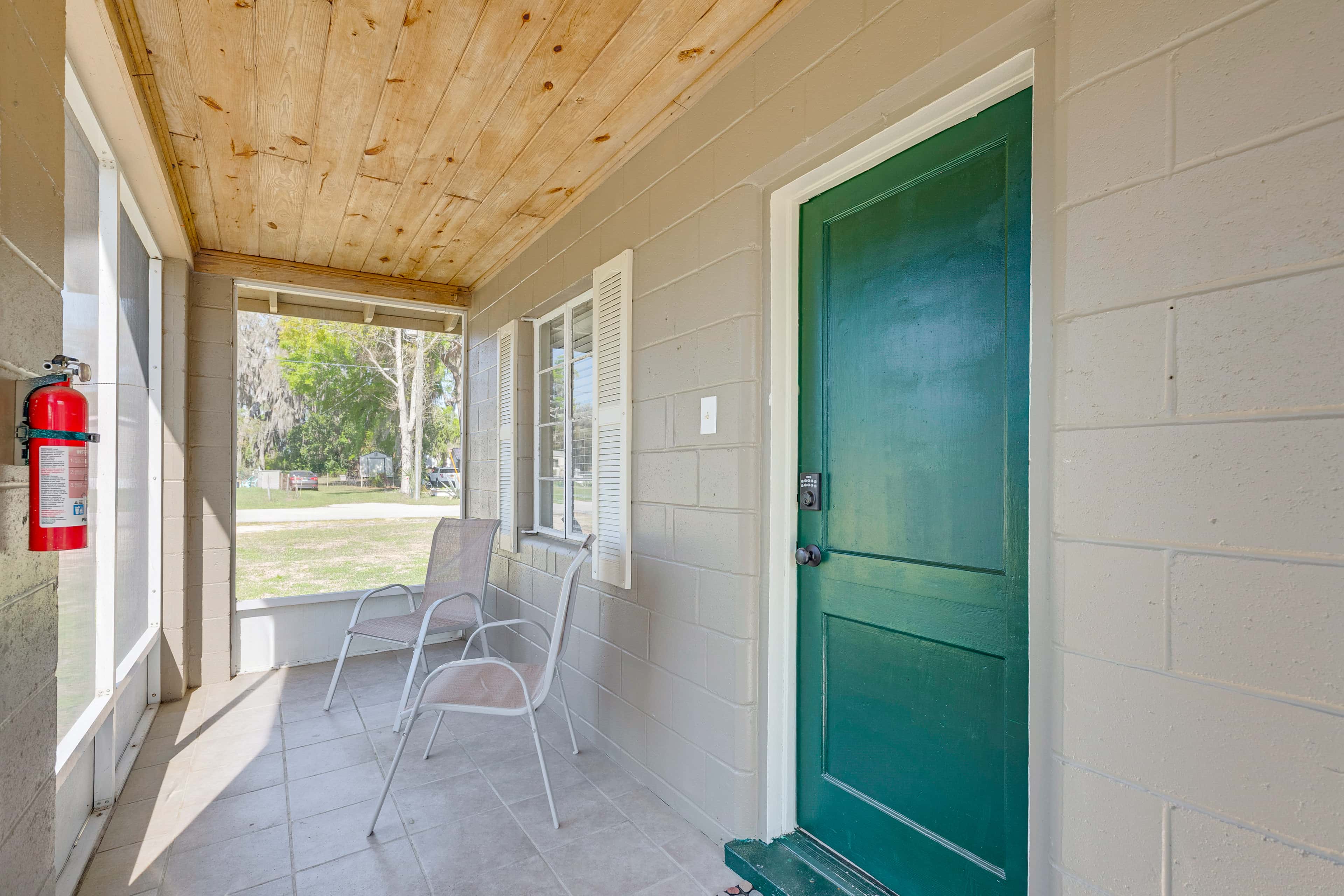 Paddle, Fish & Swim! Hernando Lake Cabin