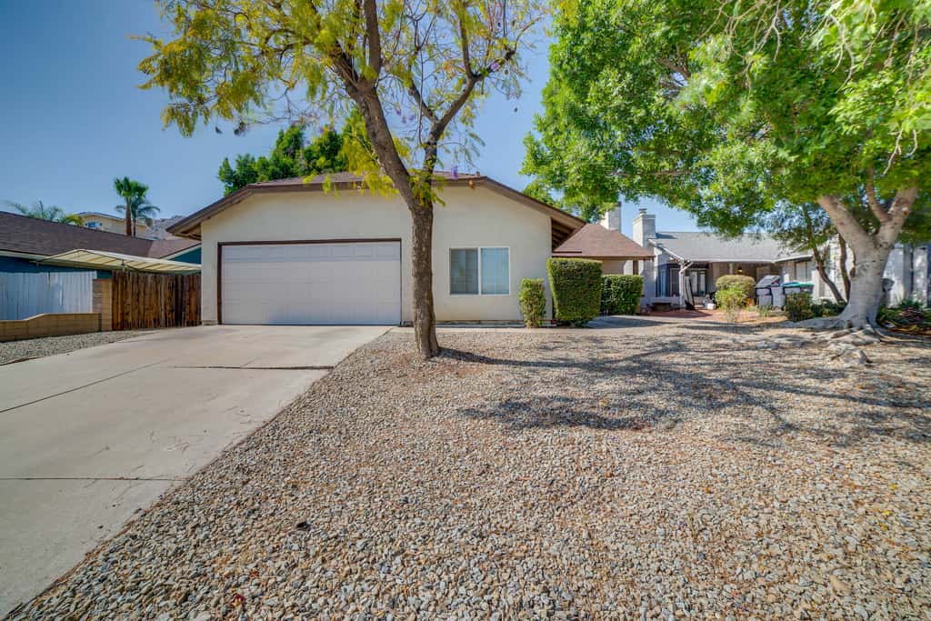 Moreno Valley Family Retreat Near HWY 60