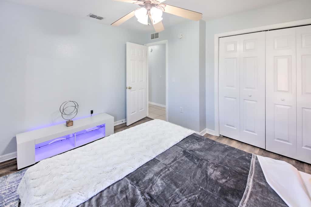 Pool & Fenced Yard: Sebring Retreat