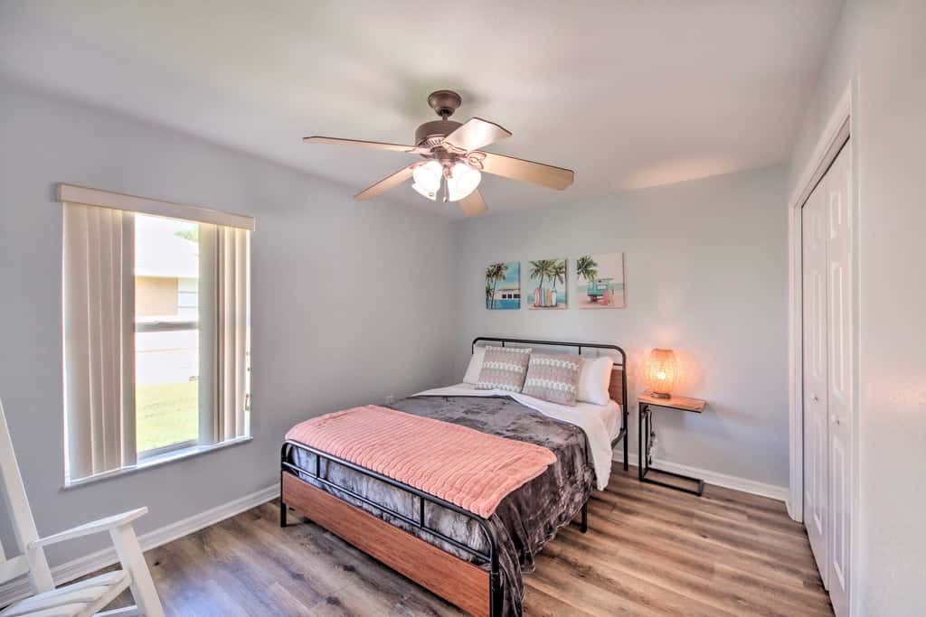 Pool & Fenced Yard: Sebring Retreat