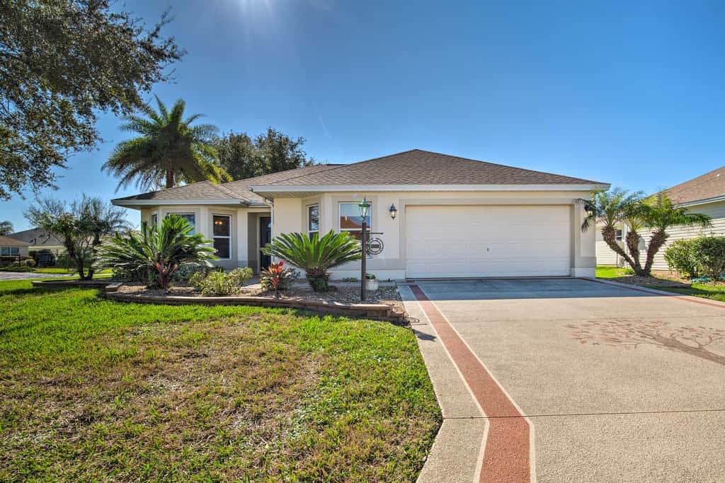 Sunny Home w/ Golf Cart in The Villages!